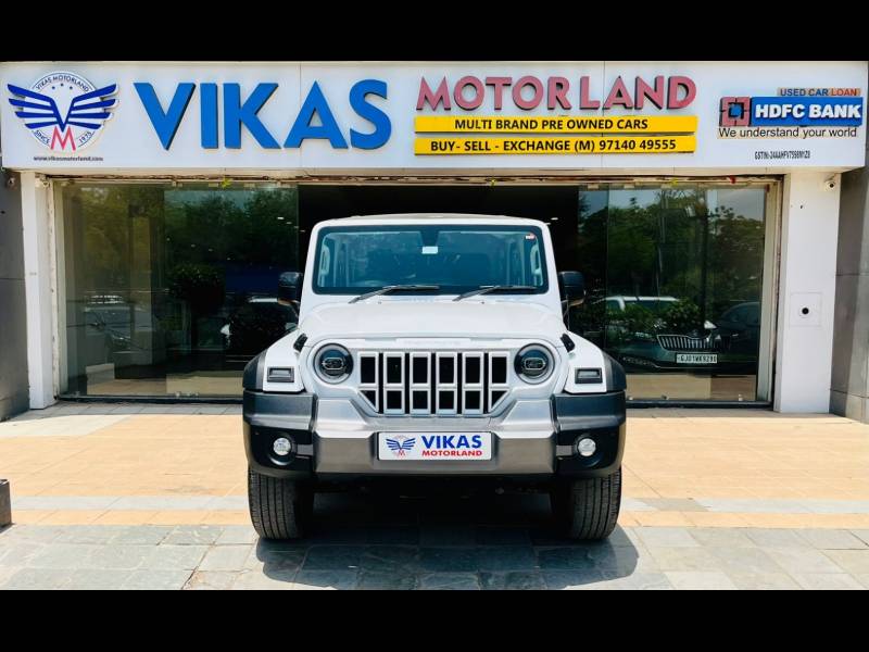 Mahindra Thar Roxx MX5 Diesel AT 2WD