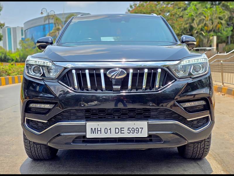 Mahindra Alturas G4 4WD AT