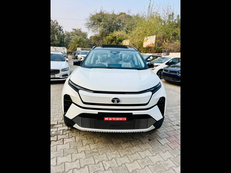 Tata Harrier Fearless Dual Tone