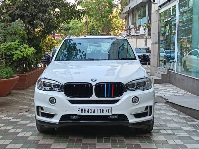 BMW X5 xDrive30d Pure Experience (5 Seater)