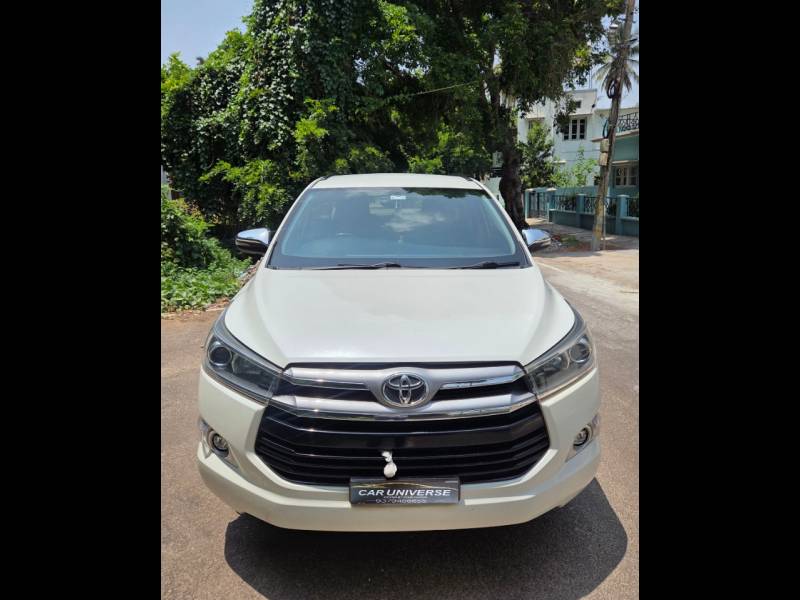 Toyota Innova Crysta 2.4 Z 7 STR