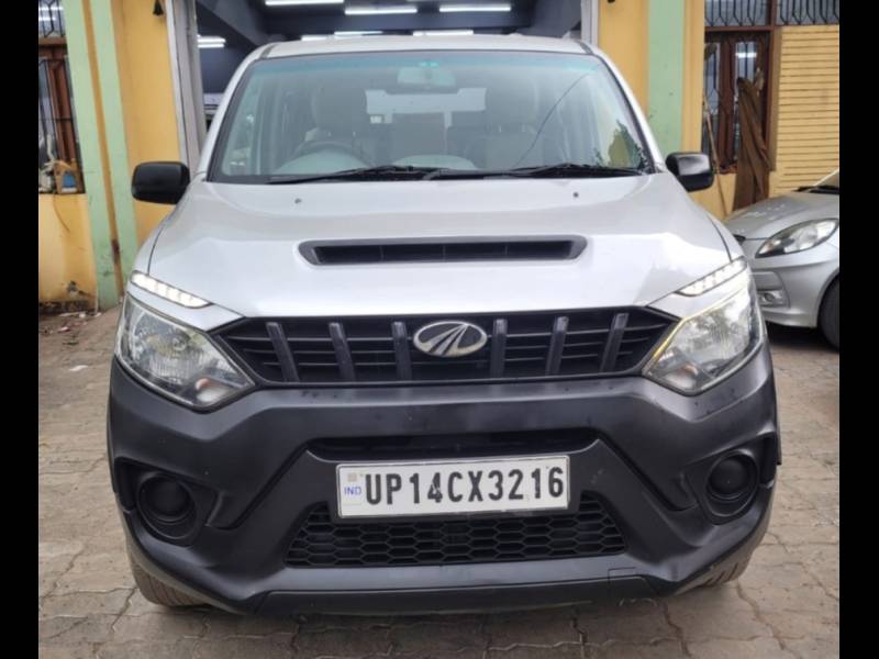 Mahindra NuvoSport N4+