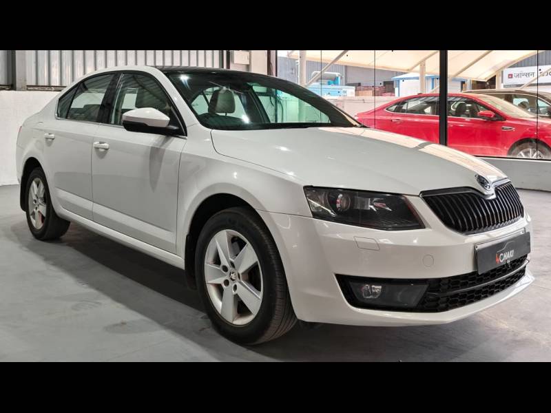 Skoda Octavia Style Plus 1.8 TSI AT (Petrol)