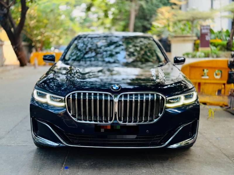 BMW 7 Series 730Ld Signature
