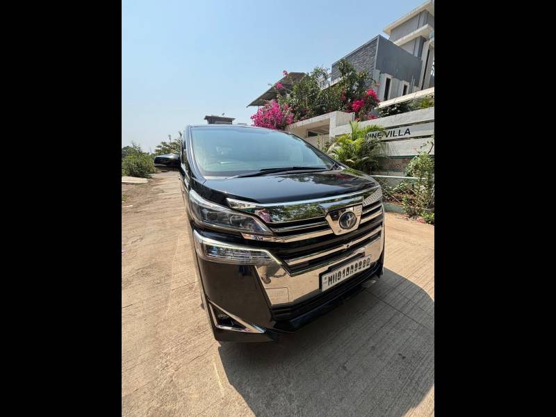 Toyota Vellfire Hybrid