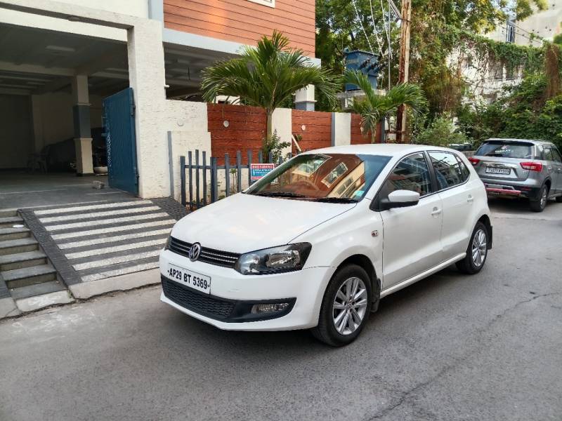 Volkswagen Polo Highline1.2L (D)