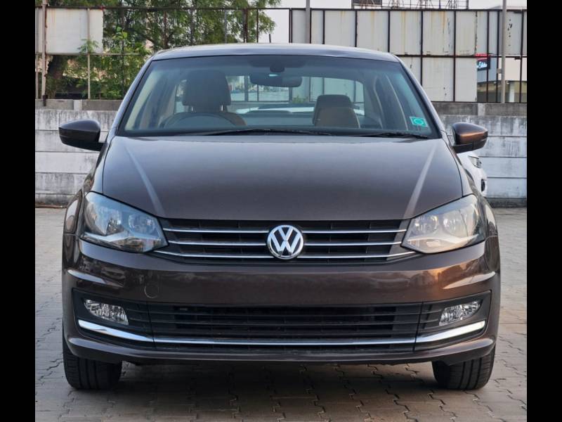 Volkswagen Vento 1.2L TSI Highline Plus AT Petrol