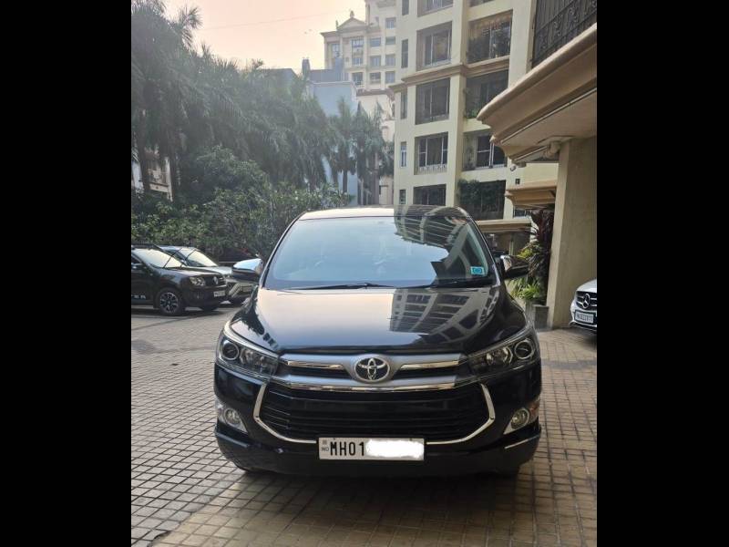 Toyota Innova Crysta 2.8 ZX AT 7 STR