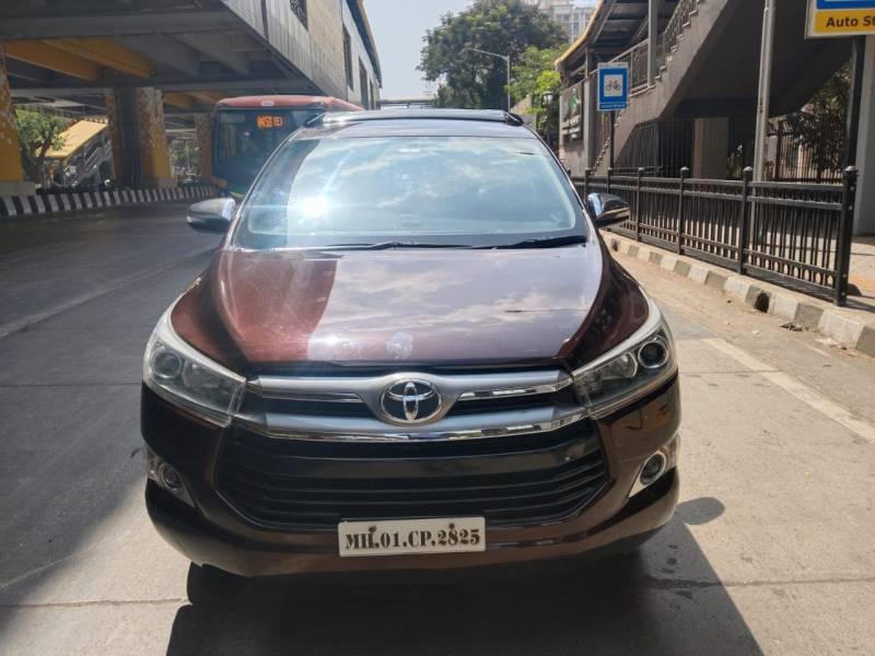 Toyota Innova Crysta 2.8 ZX AT 7 STR