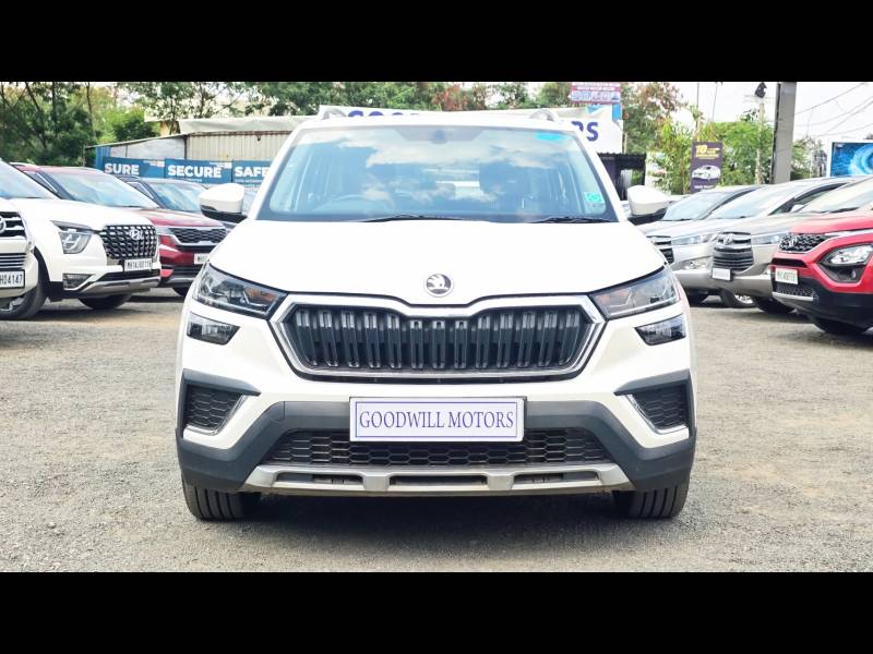 Skoda Kushaq Style 1.0L TSI AT (6 Airbags)