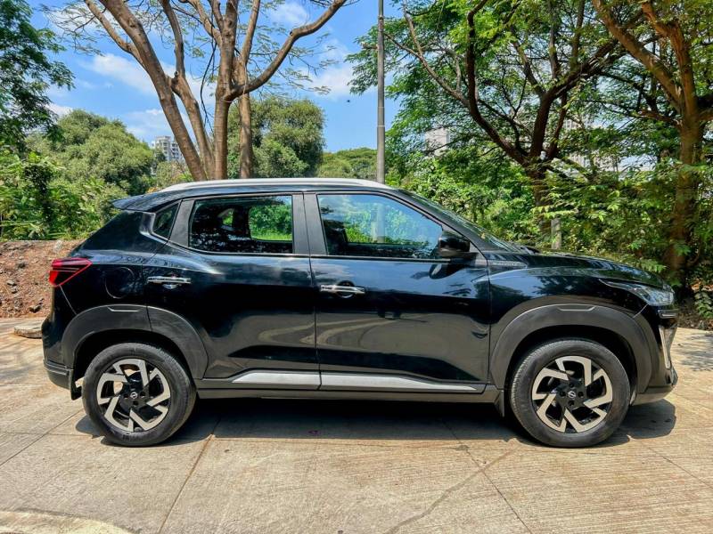 Nissan Magnite XV
