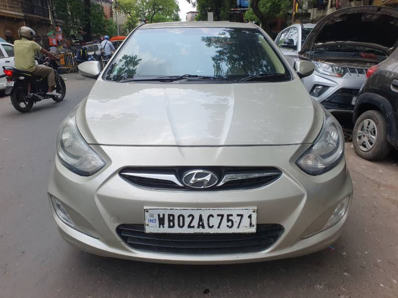 Hyundai Verna Fluidic 1.6 VTVT