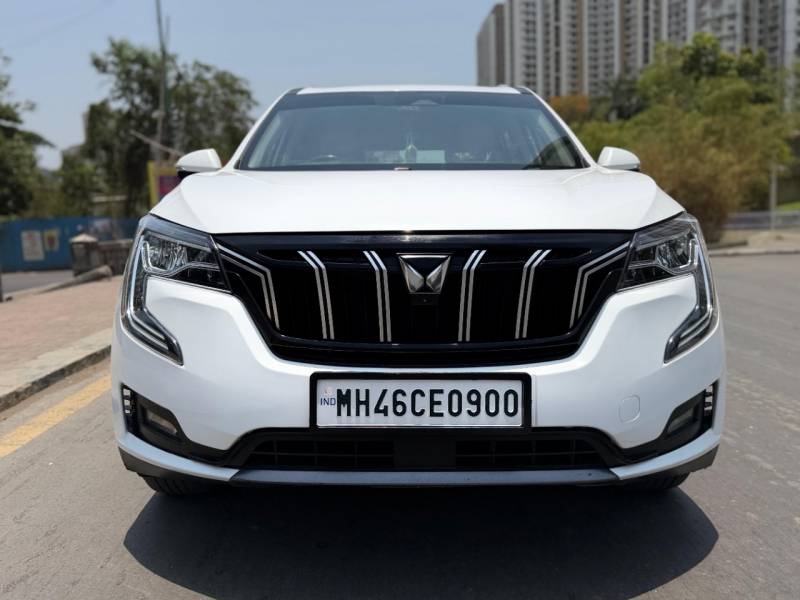 Mahindra XUV700 AX 7 Diesel AT AWD Luxury Pack 7 STR