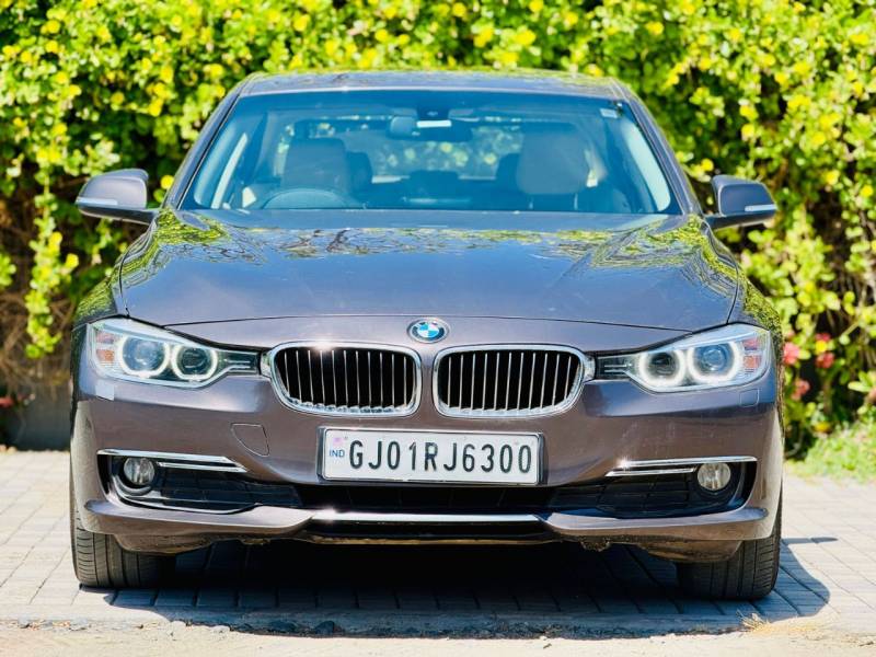 BMW 3 Series 320d Luxury Line