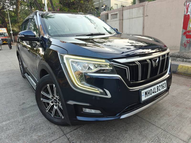 Mahindra XUV700 AX7 Luxury Pack Diesel AT 7 STR