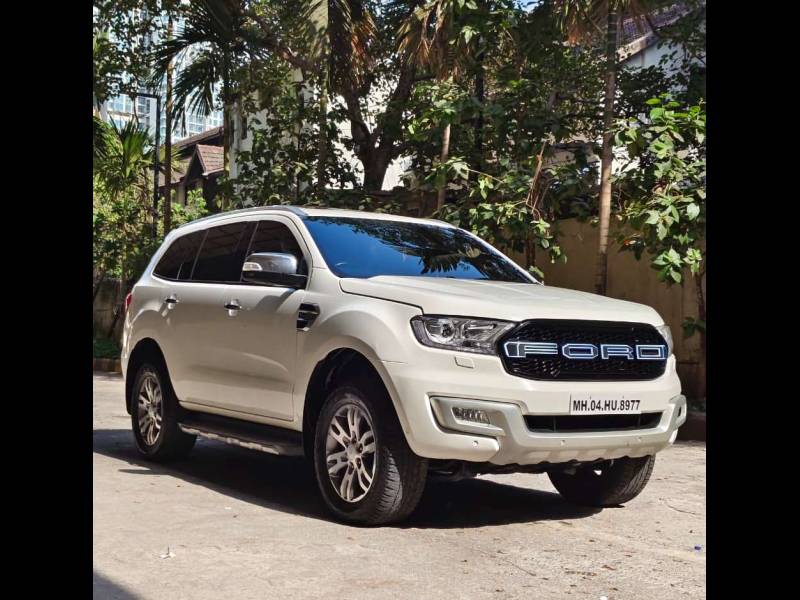 Ford Endeavour Titanium 3.2 4x4 AT