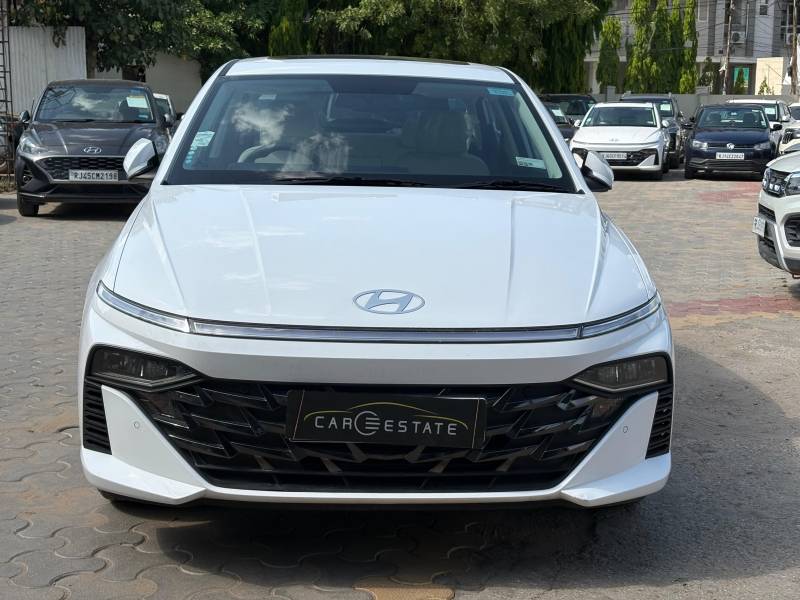 Hyundai Verna SX (O)1.5 Petrol MT