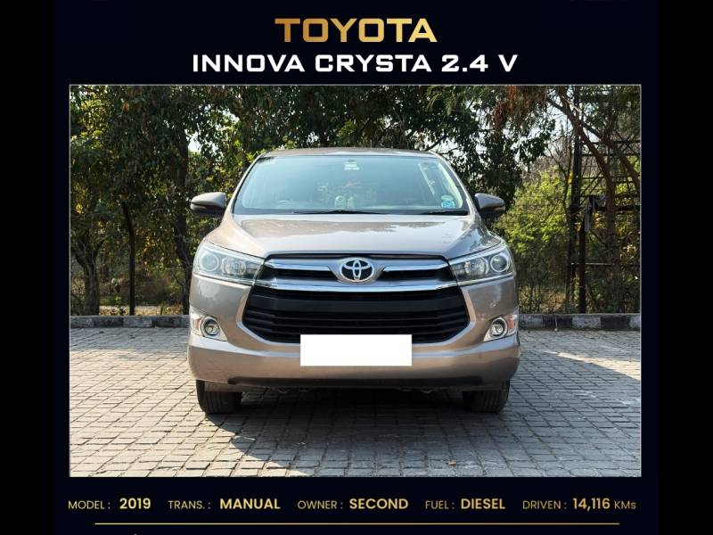 Toyota Innova Crysta 2.4 V Diesel