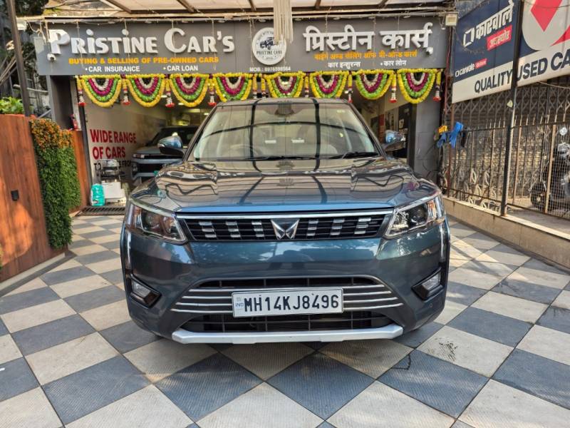Mahindra XUV 300 W8 (O) 1.5 Diesel