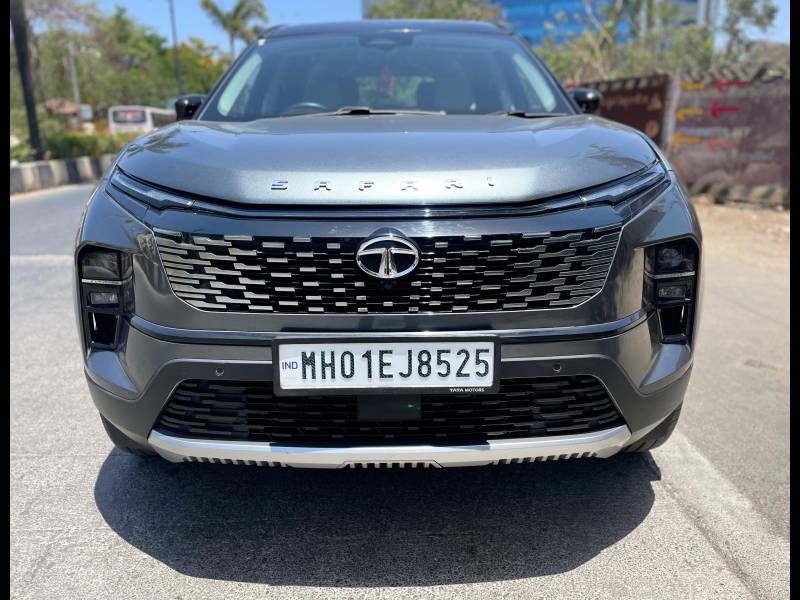 Tata Safari Accomplished Plus Dual Tone AT