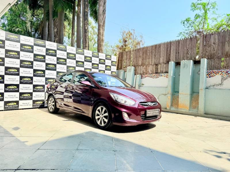 Hyundai Verna Fluidic 1.6 VTVT SX
