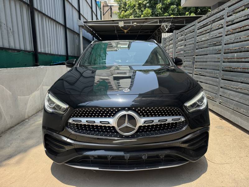 Mercedes Benz GLA 220d AMG Line 4MATIC