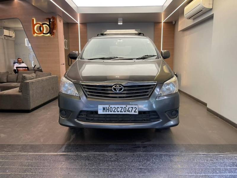 Toyota Innova 2.5 G (Diesel) 8 STR Euro4