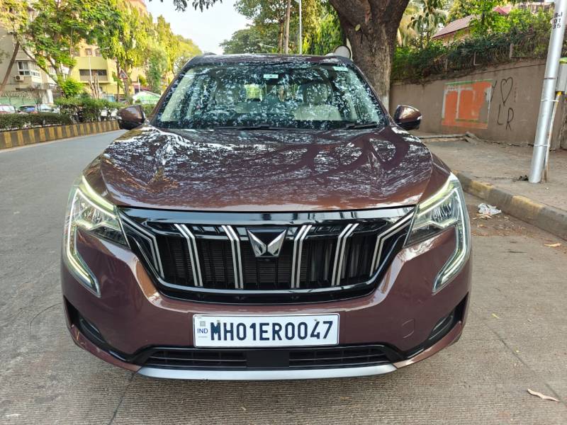 Mahindra XUV700 AX7 Luxury Pack Diesel AT 7 STR