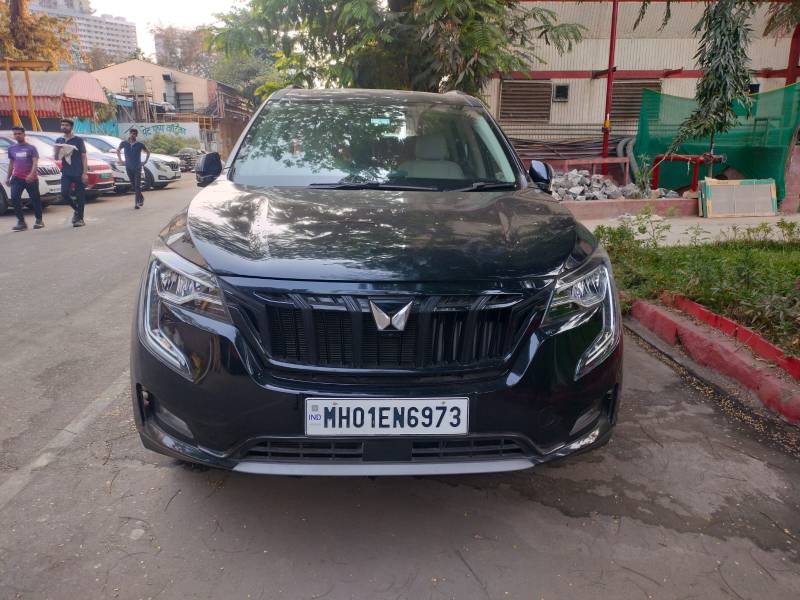 Mahindra XUV700 AX 7 Luxury Pack Petrol AT 6 STR
