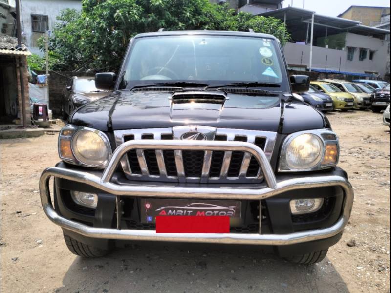 Mahindra Scorpio LX BS IV
