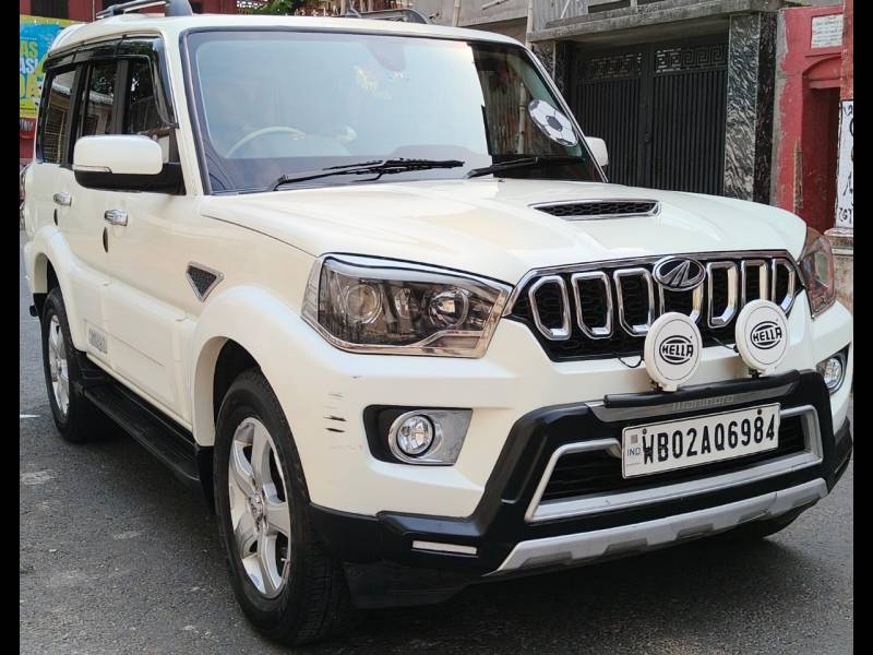 Mahindra Scorpio S11 Diesel Manual