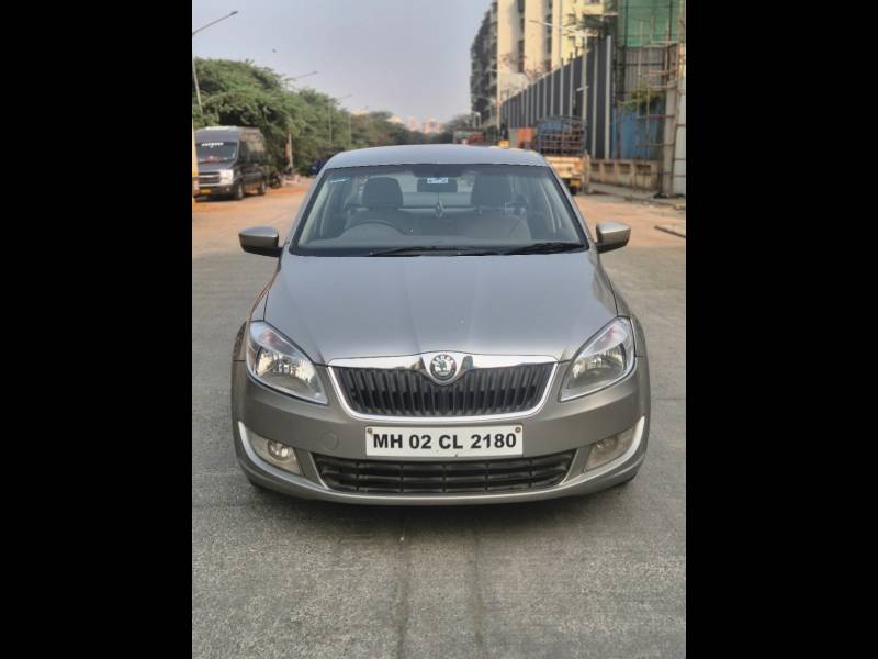 Skoda Rapid Elegance 1.6 MPI MT