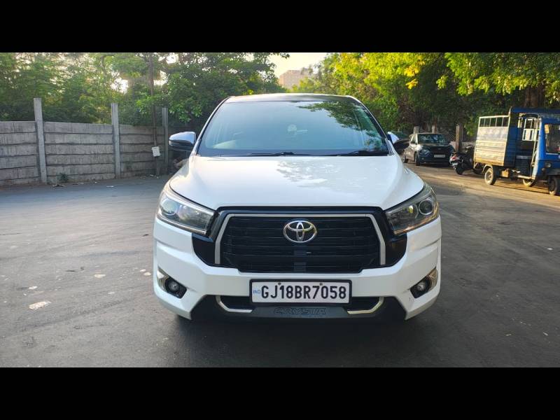 Toyota Innova Crysta 2.4 Z 7 STR