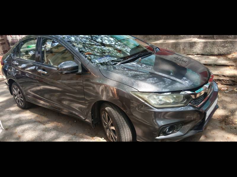 Honda City V CVT Petrol
