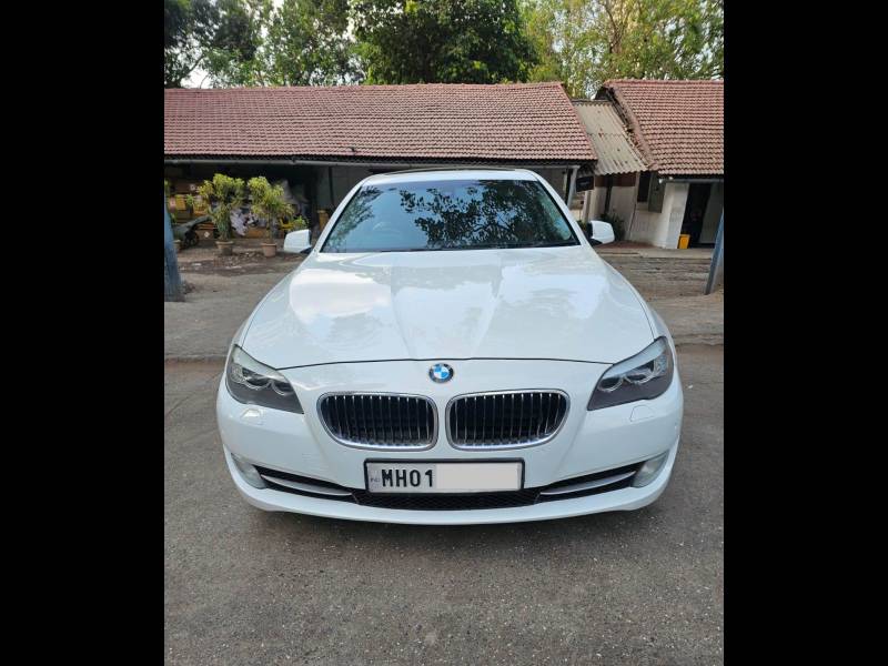BMW 5 Series 525d Sedan 3.0