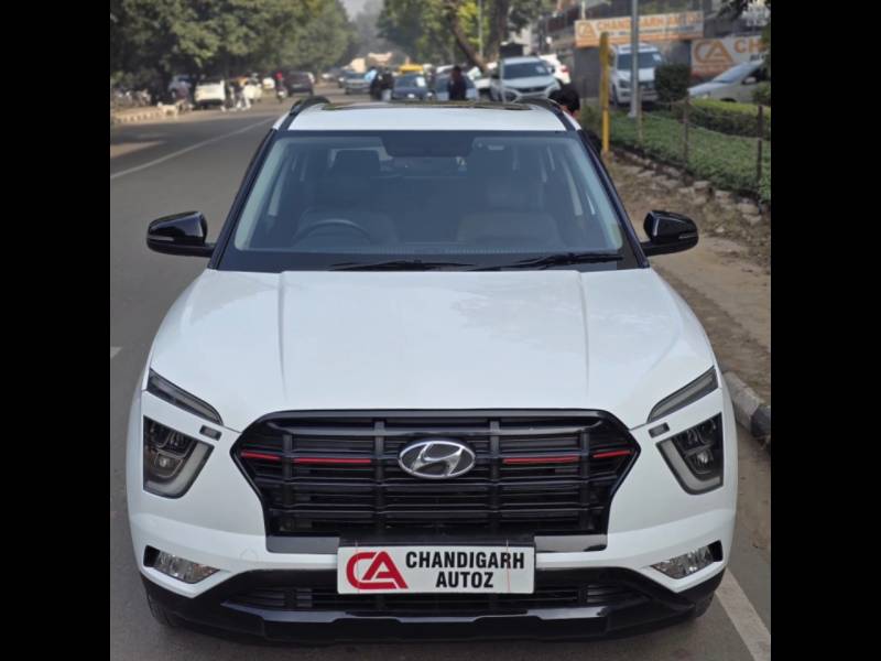 Hyundai Creta SX (O) 1.5 Petrol CVT Knight
