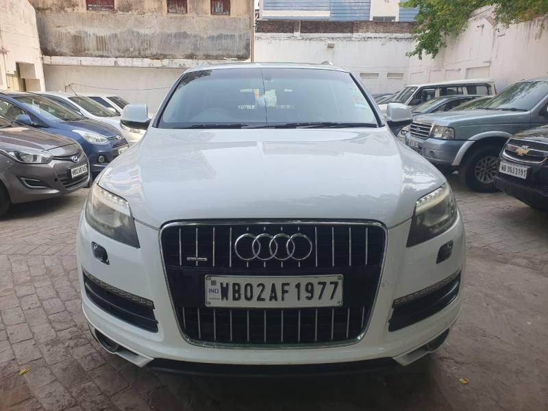 Audi Q7 35 TDI Premium + Sunroof