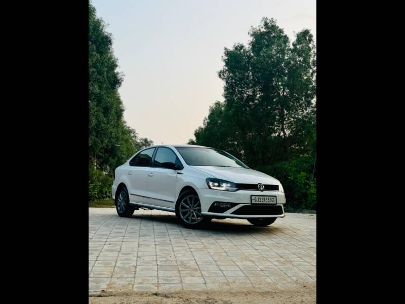 Volkswagen Vento Highline Plus 1.0L TSI Automatic