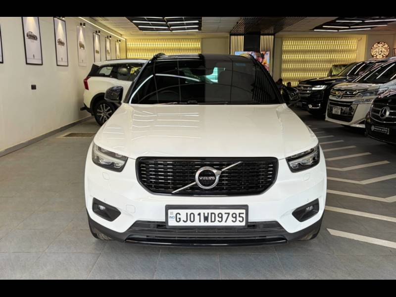 Volvo XC40 T4 R-Design