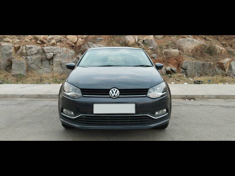 Volkswagen Polo Highline1.2L (P)
