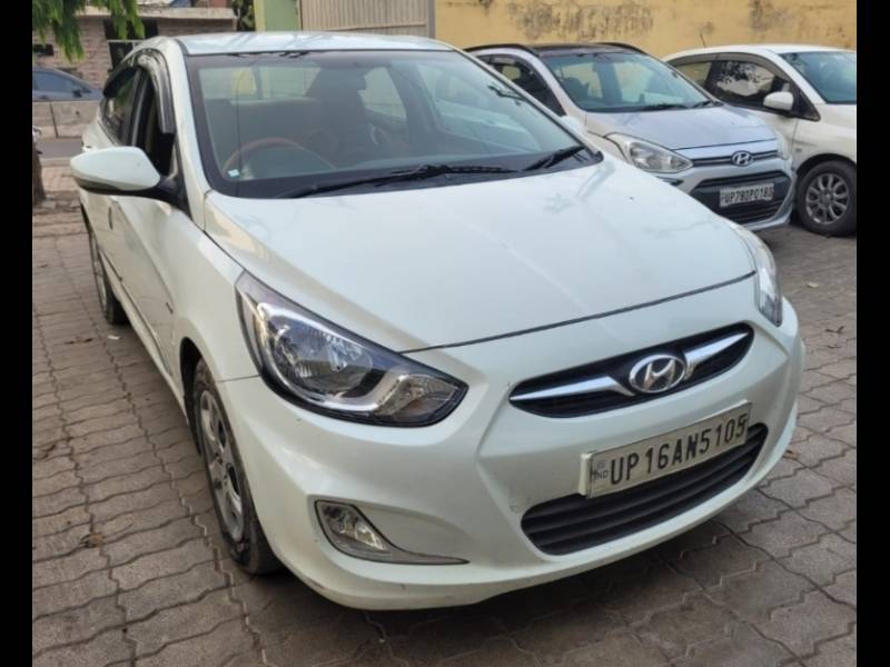 Hyundai Fluidic Verna CRDi 1.4