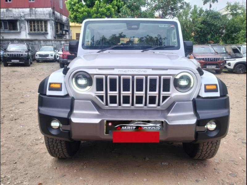 Mahindra Thar Roxx AX7 L 2WD Petrol 2.0L Turbo Automatic