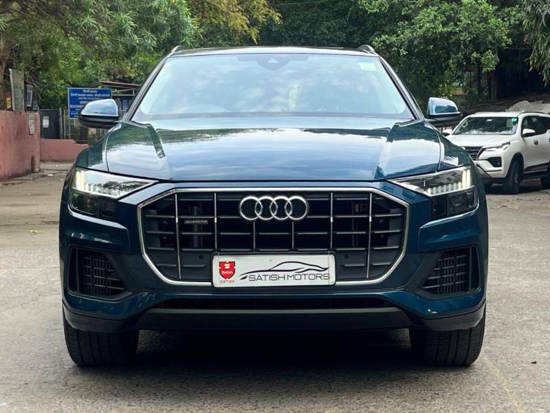 Audi Q8 Celebration