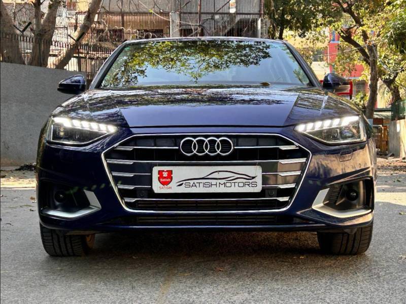 Audi A4 Technology 40 TFSI