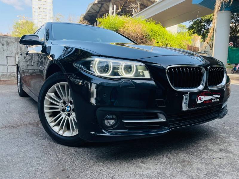 BMW 5 Series 520d Luxury Line