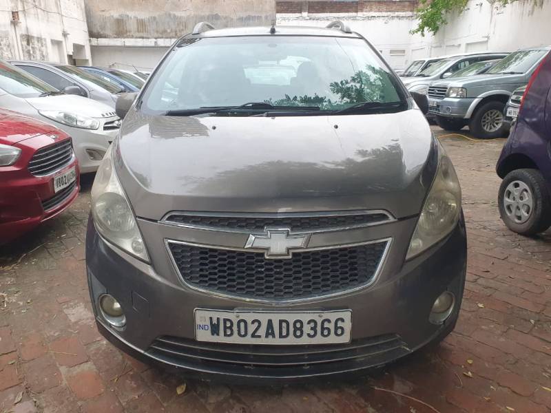 Chevrolet Beat LT Petrol