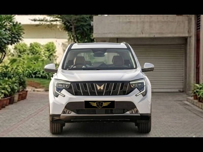 Mahindra XUV 7XO AX7 T 2WD Petrol 2.0L Turbo Automatic 7 STR