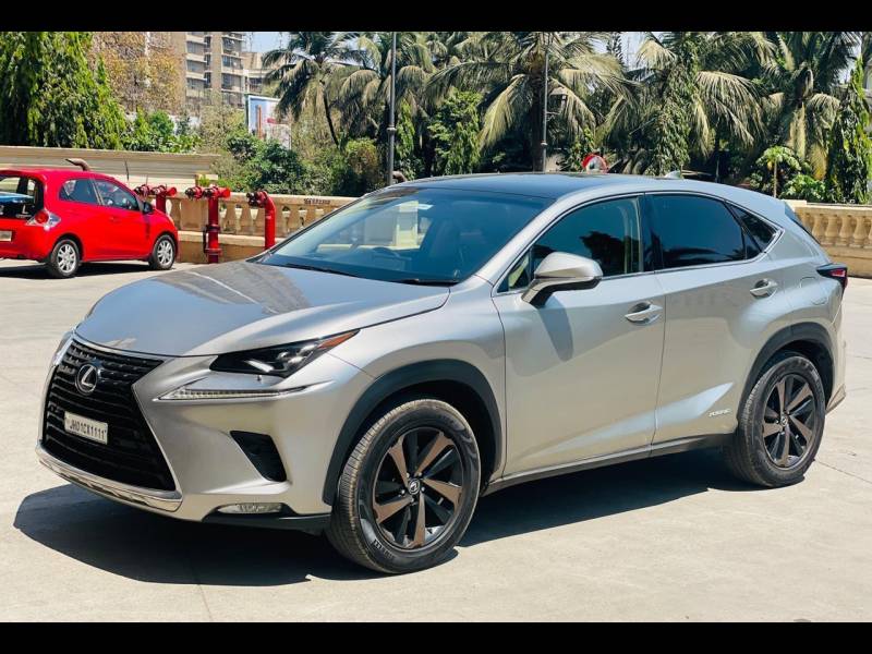 Lexus NX 300h Luxury