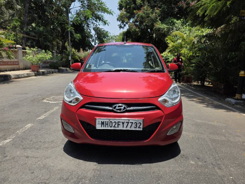 Hyundai i10 Sportz 1.2 AT