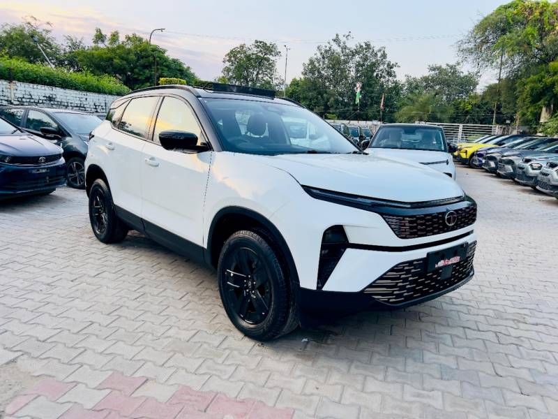 Tata Harrier Fearless Dual Tone AT